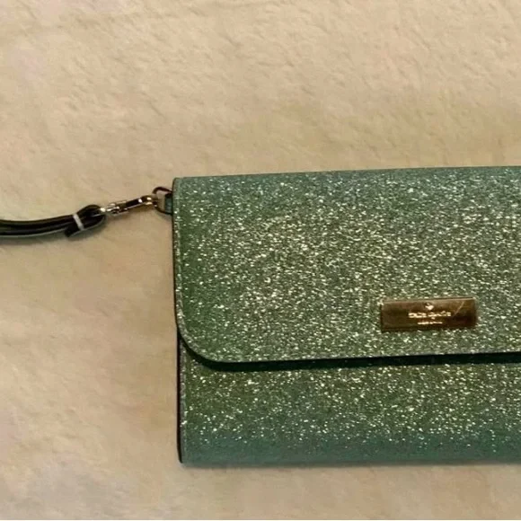 Kate Spade Kenzie Medium Flap Wristlet Seafoam Green Glitter New in Box KK332 - Picture 5 of 9